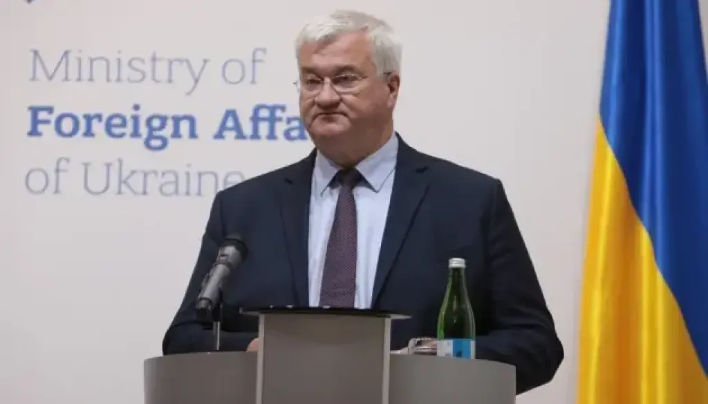 Сибіга закликав Захід до жорсткішого тиску: Пора вдарити санкціями по економіці Путіна