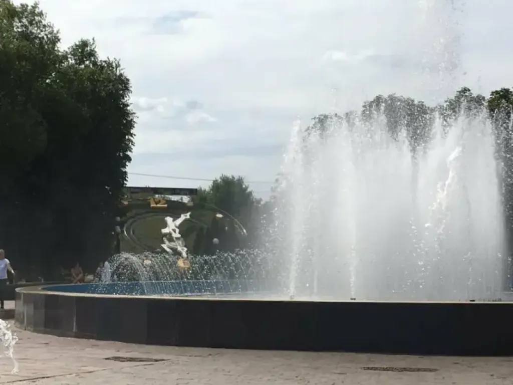 У Кривому Розі оновлюють фонтанне обладнання: місто витратить понад пів мільйона гривень