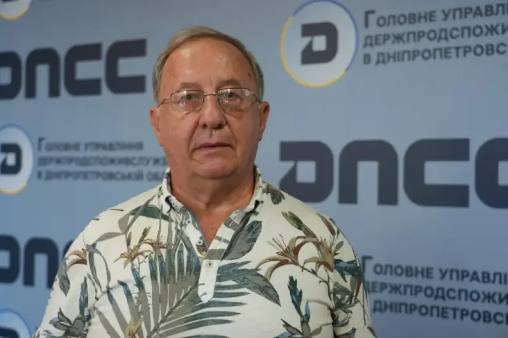 Мешканці півдня Криворіжжя готуються до можливої навали сарани: тривога зростає