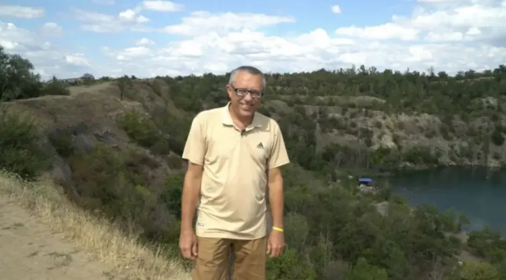 Озеро на місці кар’єру: як у Кривому Розі з’явилася природна перлина з глибиною 40 метрів