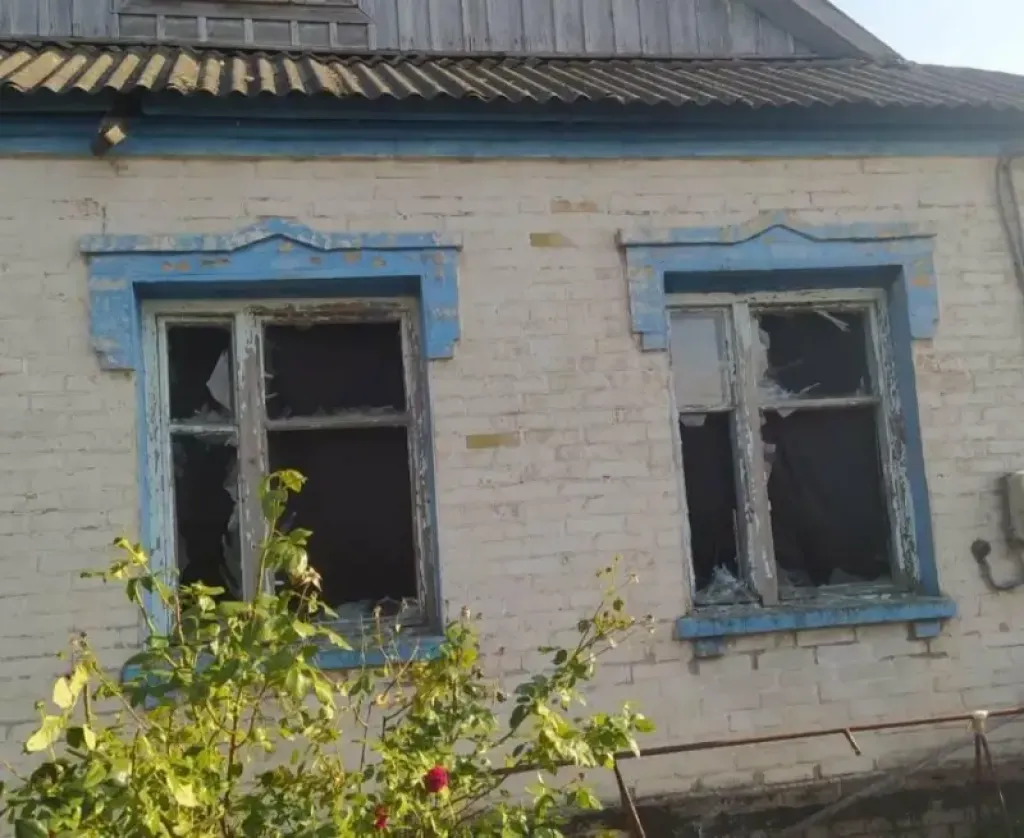 Нікопольщина під ударом: ворог атакував громади дронами та артилерією