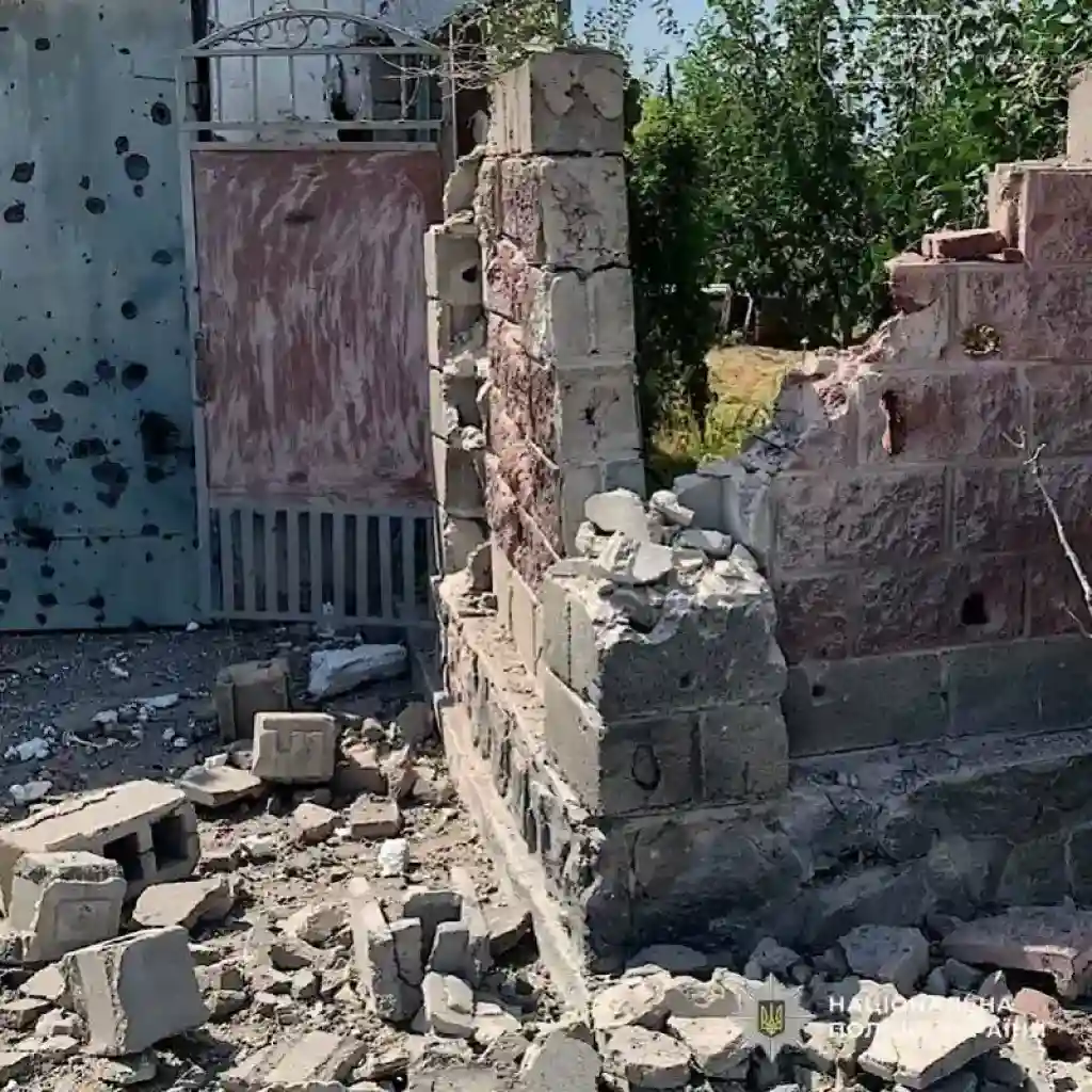 Четверо поранених та десятки атак: поліція фіксує наслідки обстрілів на Дніпропетровщині