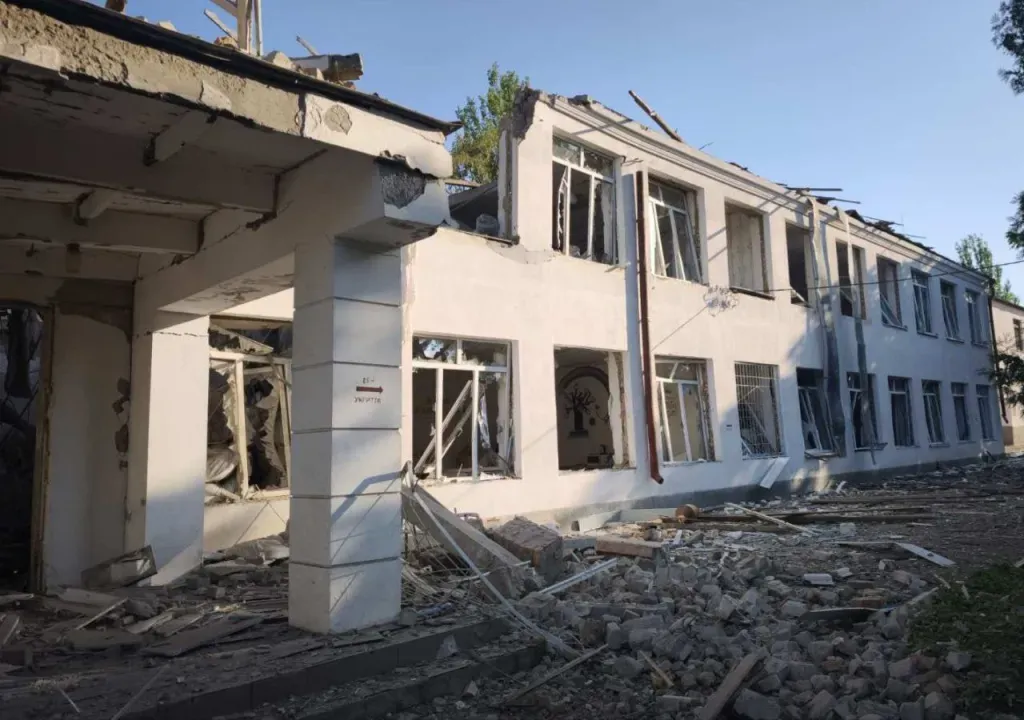 Масовані удари по Дніпропетровщині: пошкоджені будинки, дитсадок і будинок культури