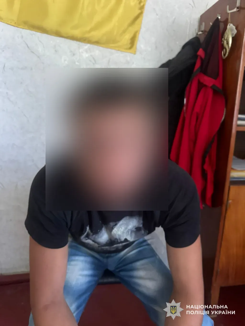 Жорстоке вбивство на Дніпропетровщині: тіло сховали у криниці, авто спалили у полі
