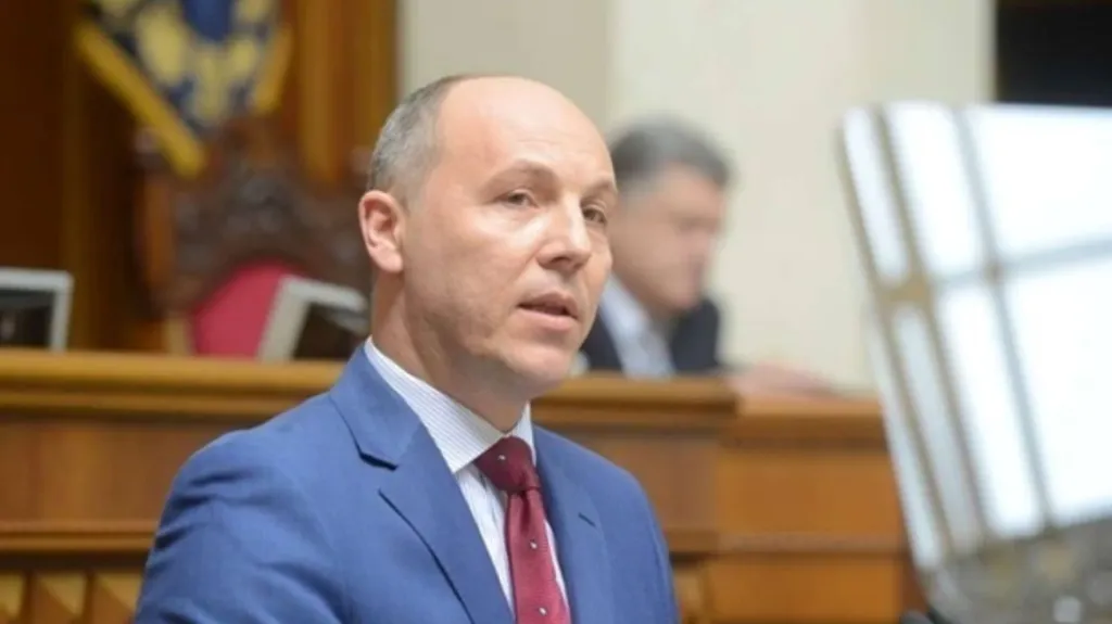 Українці вимагають надати Андрію Парубію звання Героя України посмертно