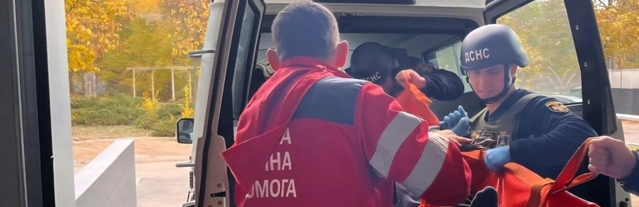 Росіяни атакували Дніпропетровщину: поранено чоловіка, зруйновано інфраструктуру