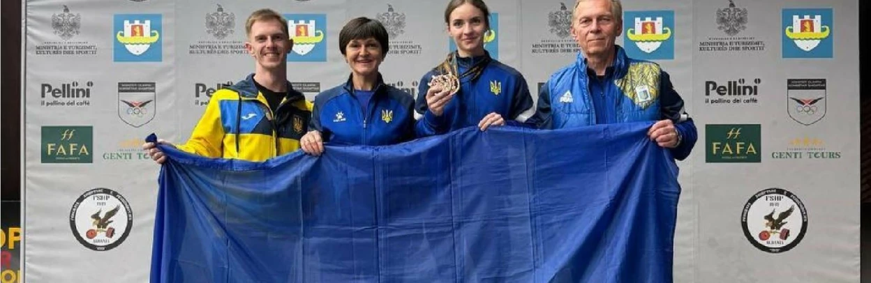 Юлія Ковальова з Кривого Рогу здобула дві бронзові медалі на чемпіонаті Європи з важкої атлетики
