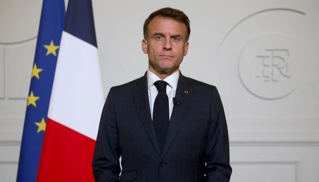 Макрон наполягає на доопрацюванні американського плану миру для України