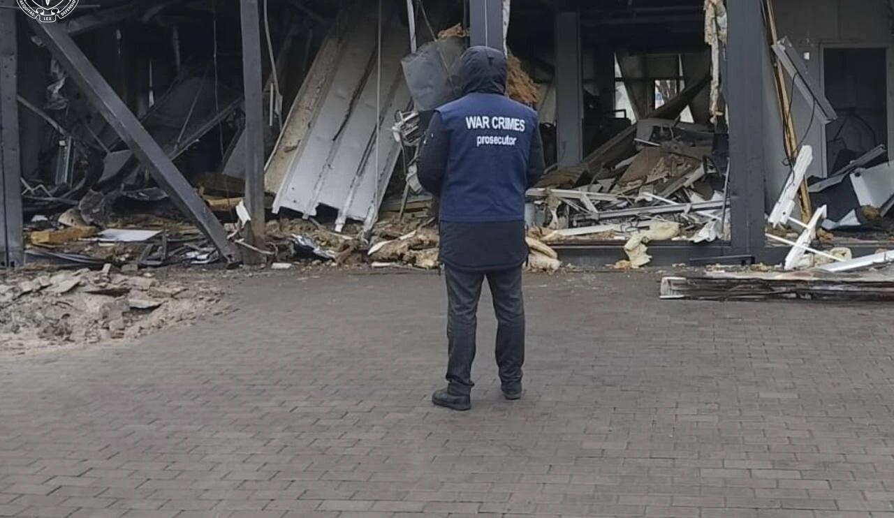 Нічні удари по Дніпропетровщині: прокуратура зафіксувала воєнні злочини рф