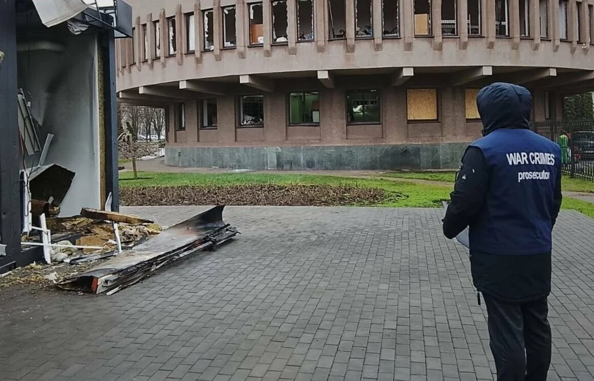 Нічні удари по Дніпропетровщині: прокуратура зафіксувала воєнні злочини рф