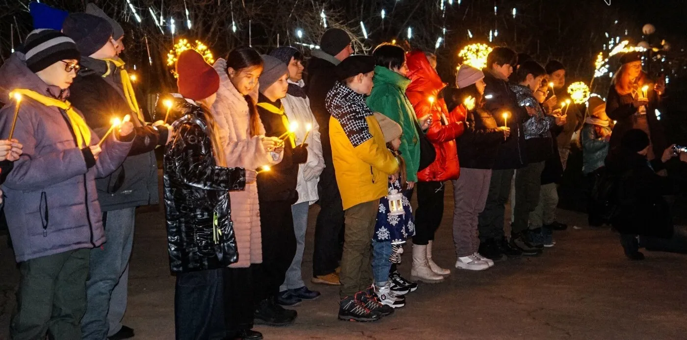 Криворіжці отримали Вифлеємський вогонь миру від місцевих пластунів