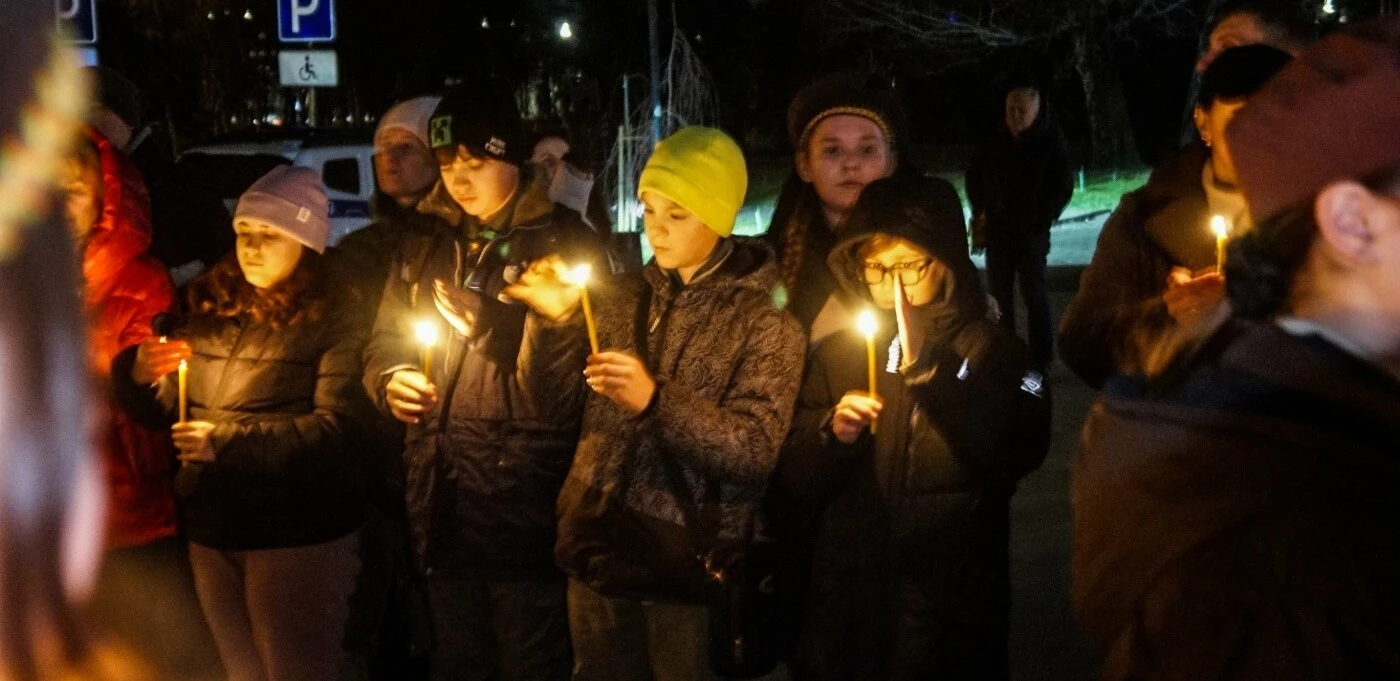 Криворіжці отримали Вифлеємський вогонь миру від місцевих пластунів