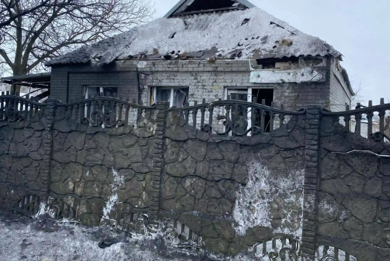 Дніпропетровщина під обстрілами: двоє поранених, десятки зруйнованих будинків