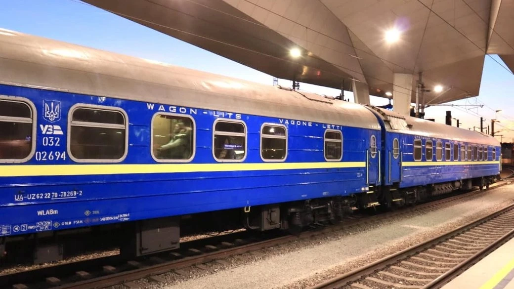 Дев’ять годин на кордоні: поїзд з Дніпра до Польщі затримали через заборонений вантаж