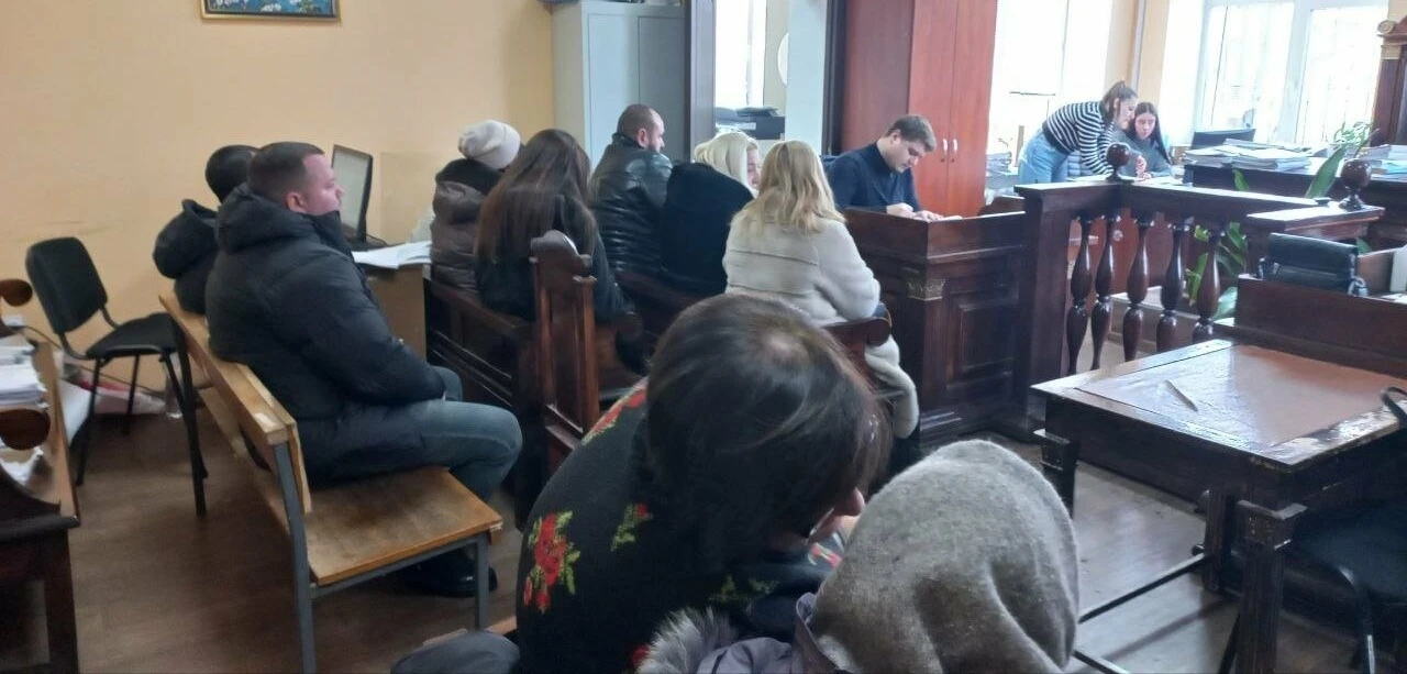 Справа криворізьких ритуальників: суд залишив під домашнім арештом більшість обвинувачених, ключовий фігурант не з’явився