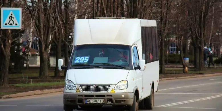 У Кривому Розі тимчасово зупинили автобусний маршрут №295 через брак водіїв