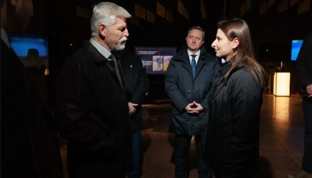 Арсенал перемоги: Україна продемонструвала Президенту Чехії передові дрони бренду ZBROYA