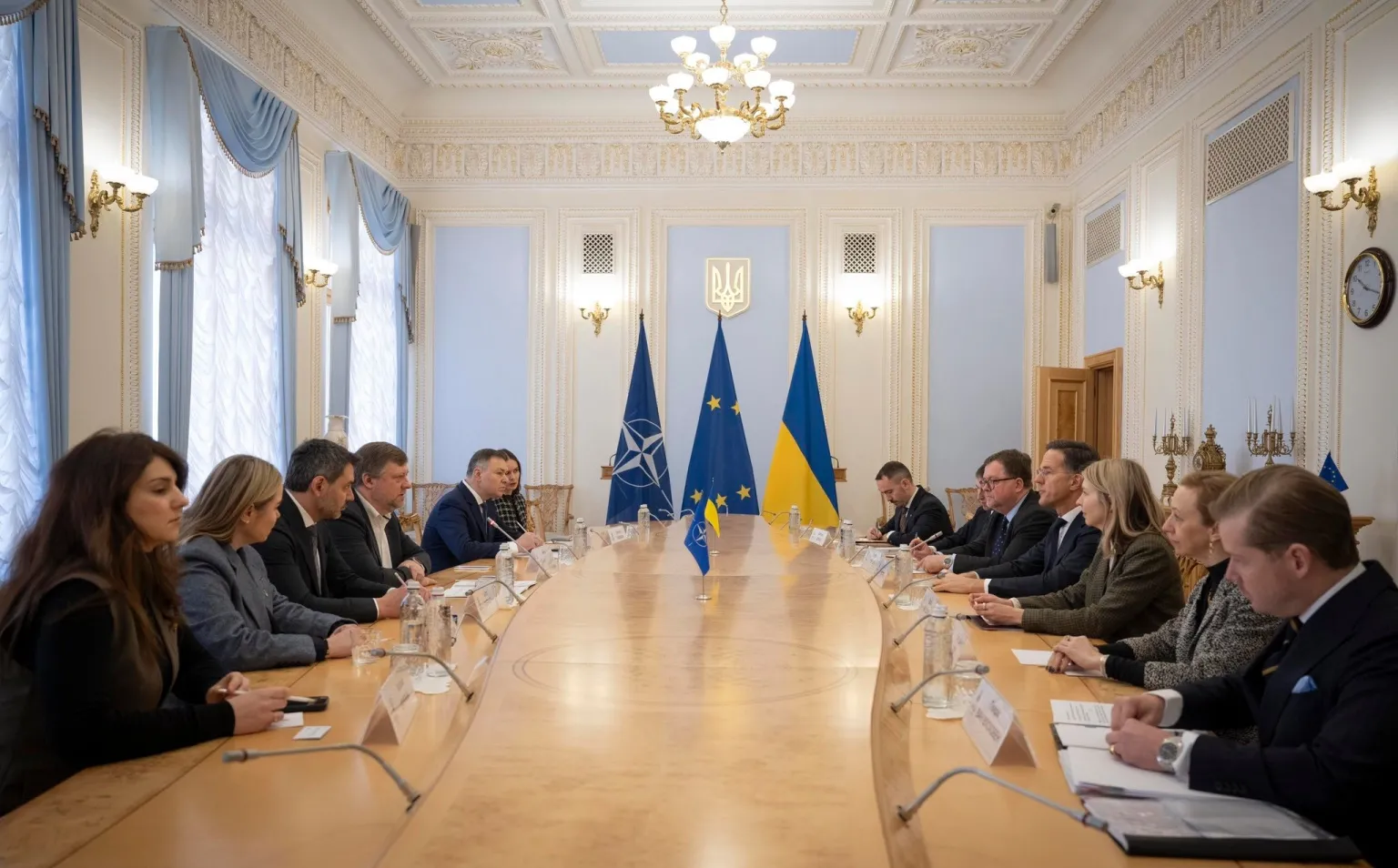 Київ та Альянс координують кроки: підсумки зустрічі Олександра Корнієнка з Марком Рютте