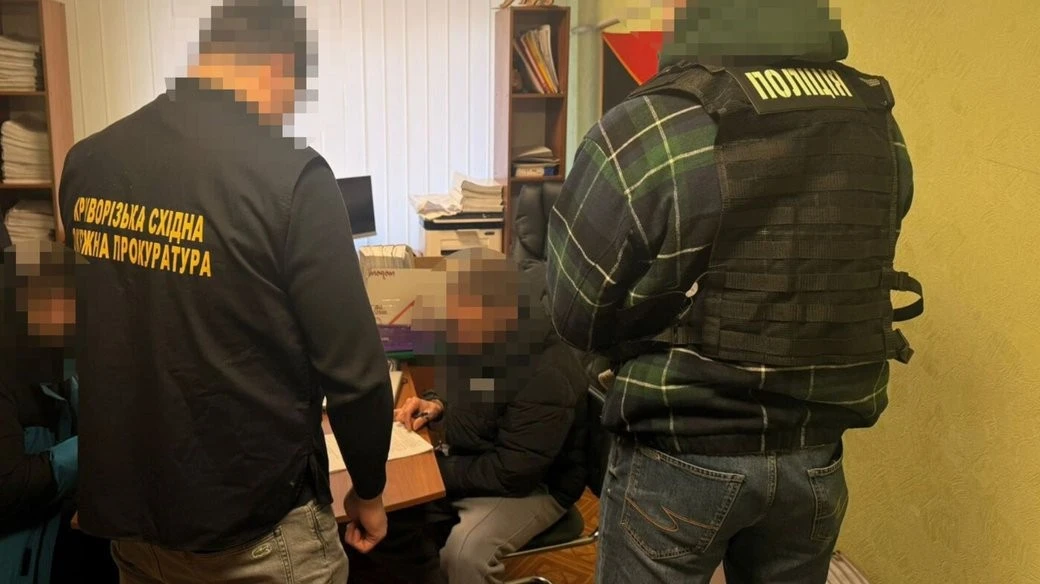 Фіктивний діагноз за ціною іномарки: у Кривому Розі викрили схему продажу відстрочок
