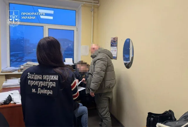 Замість лікування — новий перелом: у Дніпрі судитимуть хірургів за операцію на здоровій руці дитини