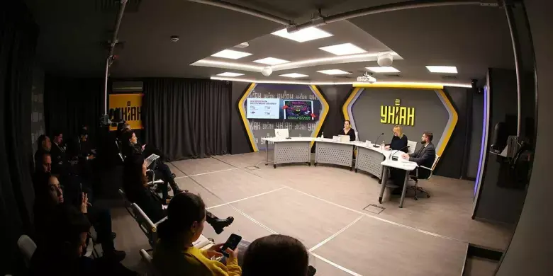 TikTok як зброя: чому популярний застосунок став фронтом когнітивної війни проти українців