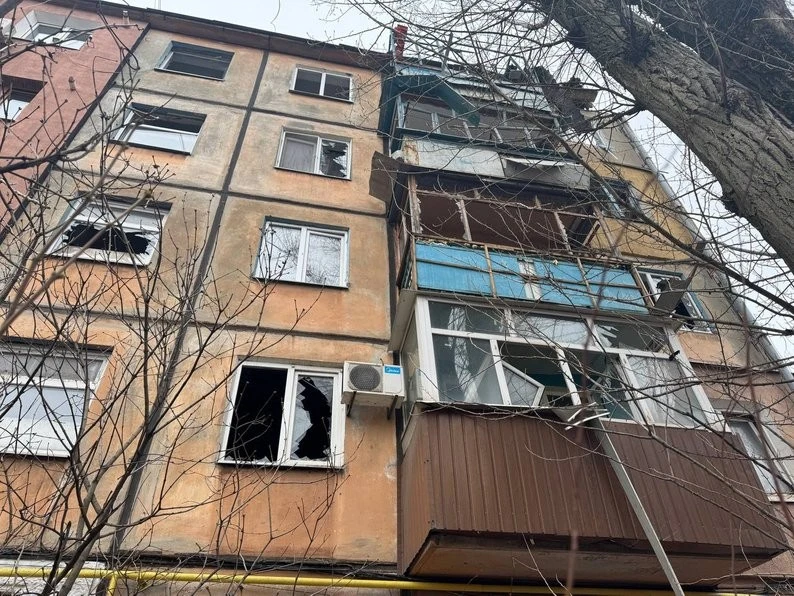 Нічна атака безпілотників на Криворіжжя: троє поранених та пошкоджена інфраструктура