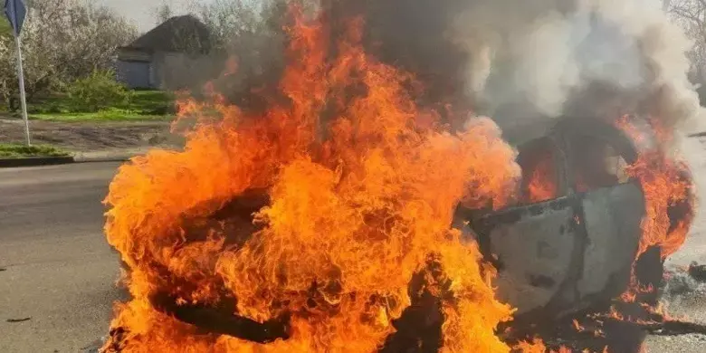 У Нікополі ворожі дрони атакували цивільних: є важкопоранені