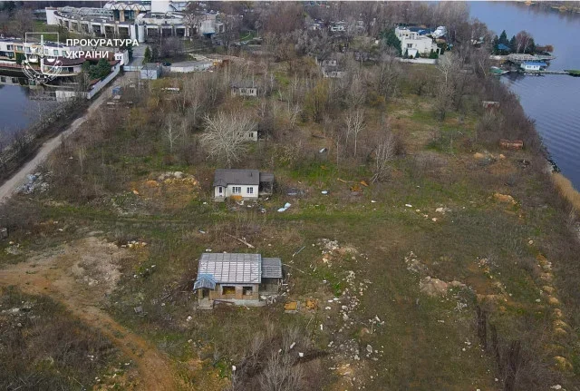 Битва за дніпровські береги: прокуратура оскаржує забудову півострова вартістю 170 мільйонів