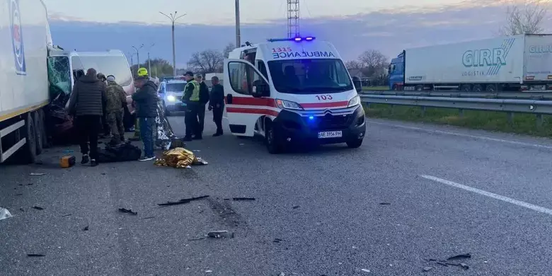Трагедія на трасі Дніпро – Запоріжжя: підозру отримав водій Mercedes