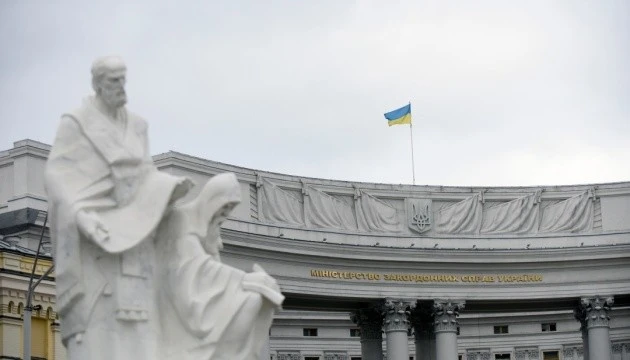 Київ розпочав офіційний діалог із демократичною опозицією Білорусі