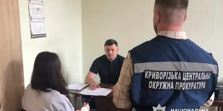 Збитки на мільйони: у Кривому Розі ексдиректорку підозрюють у недбалості