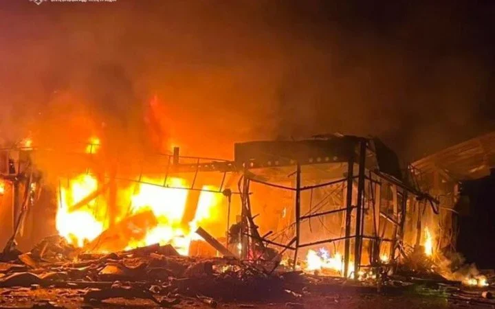 Дніпропетровщина під масованим вогнем ворога: є жертви та руйнування