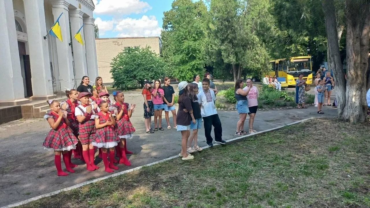 Патріотичний пісенний марафон до ювілею Незалежності збирає допомогу для ЗСУ на Криворіжжі