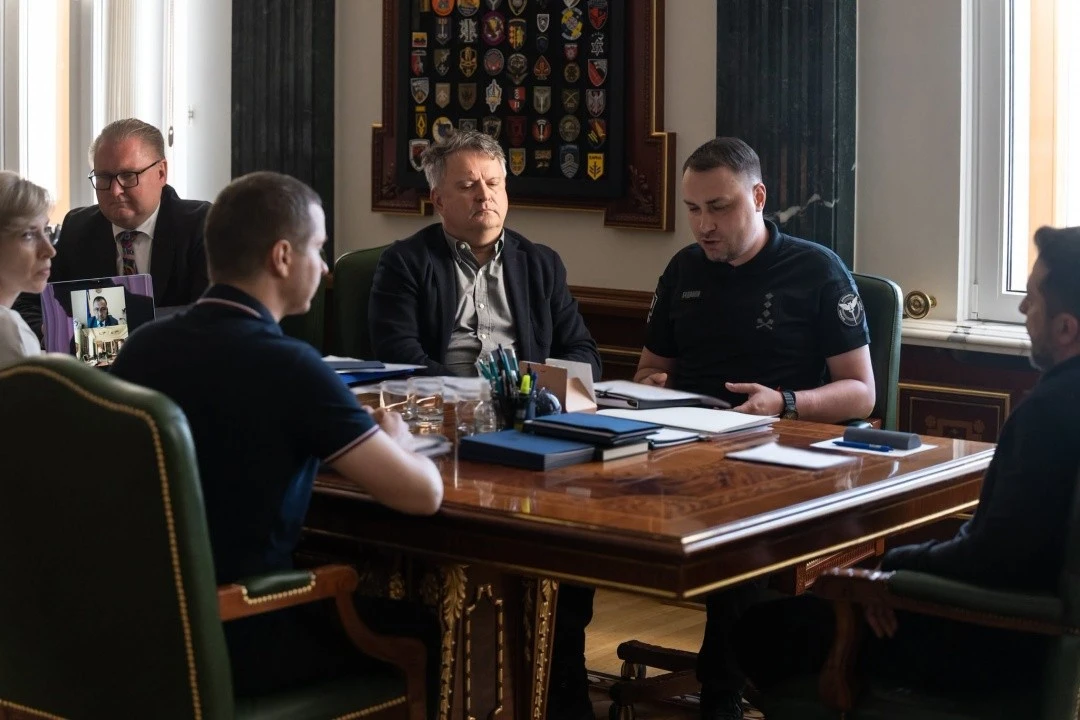 Рішення щодо Волині та нові дозволи на ексгумацію: Зеленський оголосив про перезавантаження відносин із Польщею